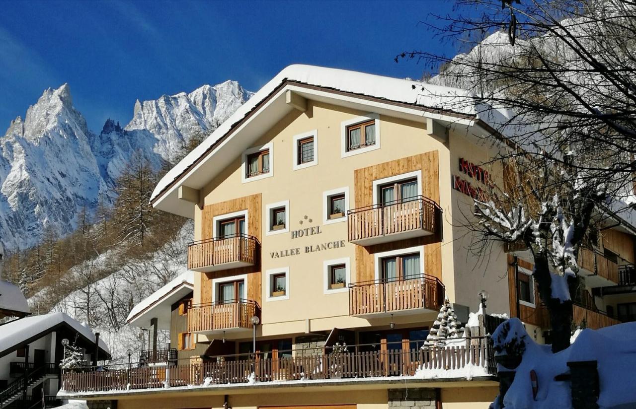 Hotel Vallee Blanche Courmayeur Exterior photo